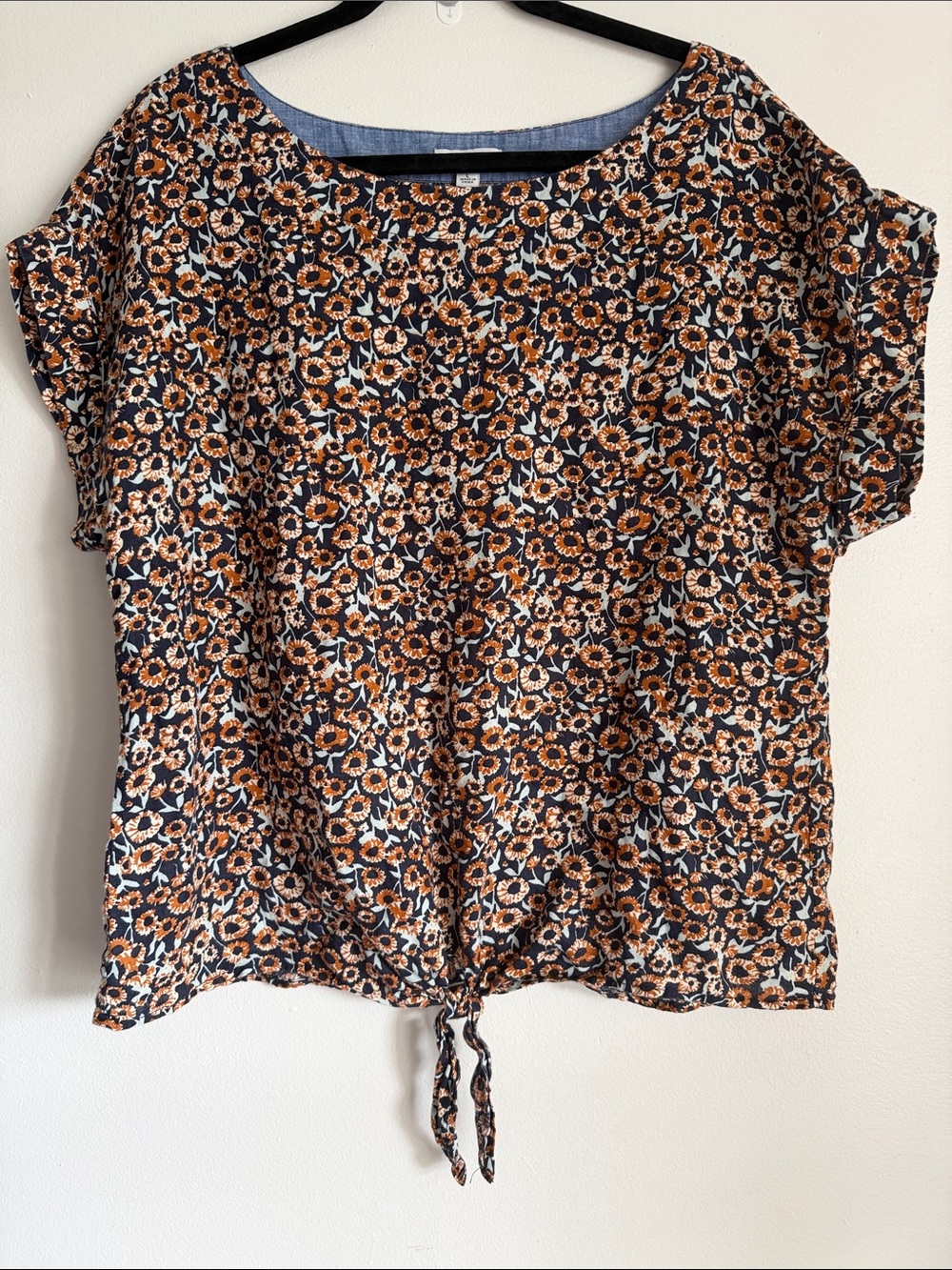 L.L. Bean Navy Floral Tie-Hem Blouse with Brown & Cream Accents